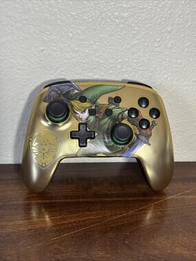 NINTENDO SWITCH PowerA The Legend of Zelda WIRELESS LINK GOLD Controller